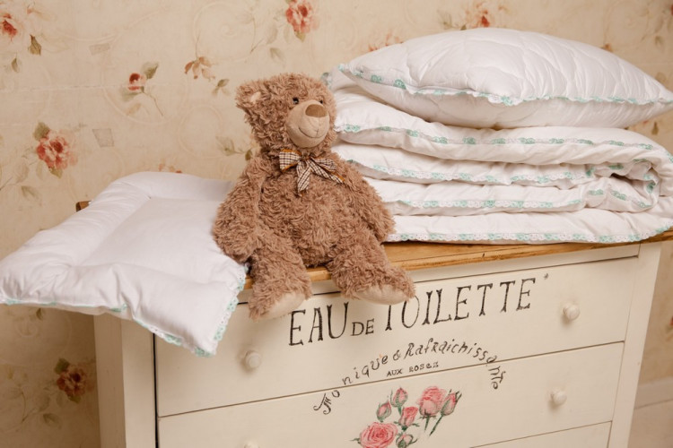 Комплект ( 2 подушки, одеяло, наматрацник) "Бамбуковый медвежонок"