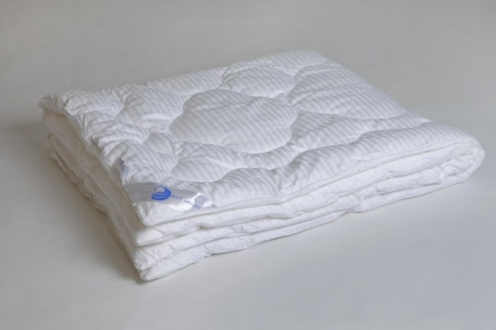 Одеяло стеганное Элисон, легкое 110 х 140 см (сатин)