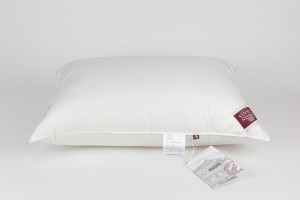 Подушка ROYAL DOWN GRASS средняя 50х68