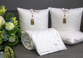 Подушка Premium Collection "Du Bl?" (роза антика) 70х70